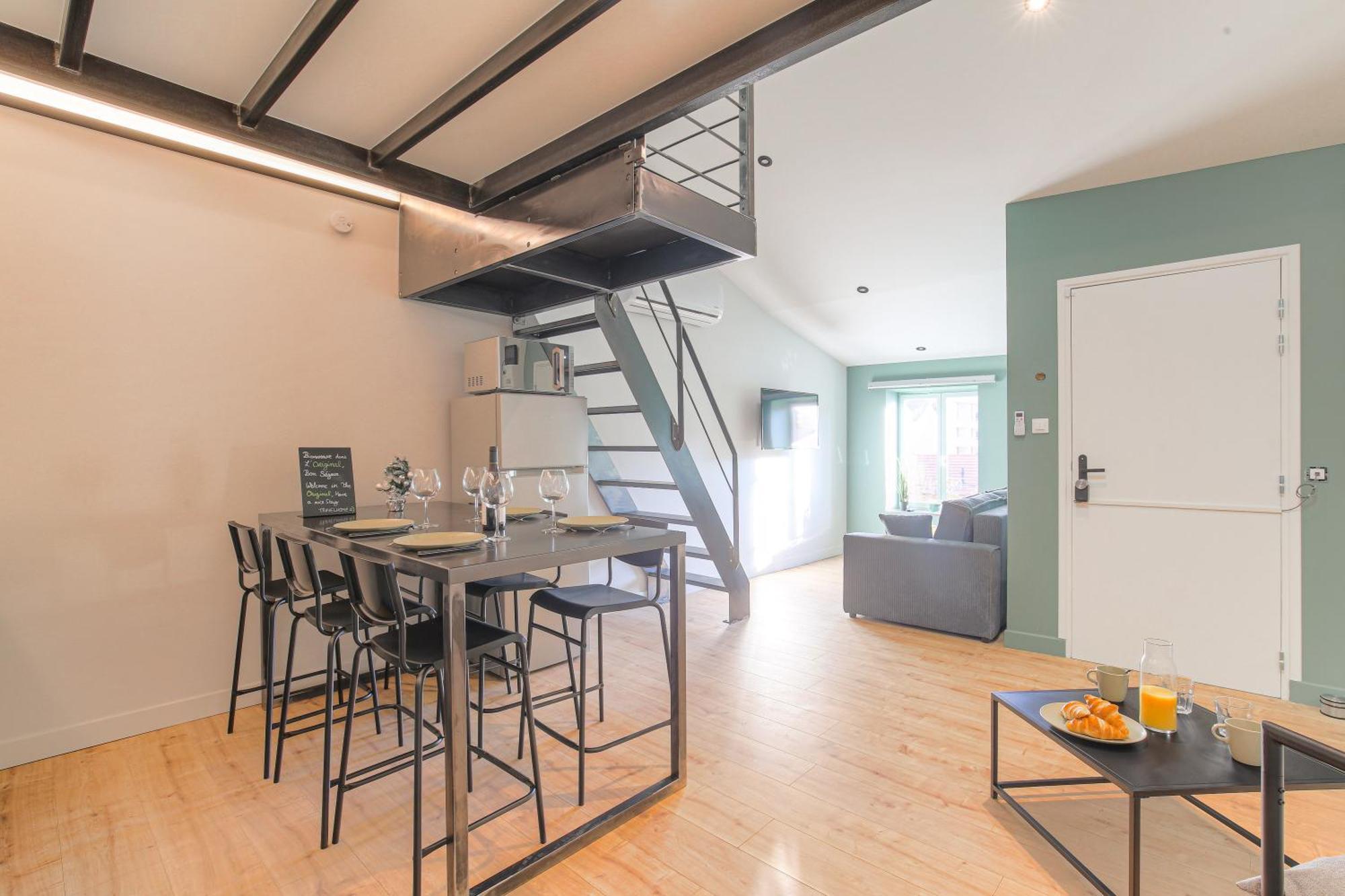 L Original - Travelhome - Free Wifi - 6 Travelers Villefranche-sur-Saône Exterior photo